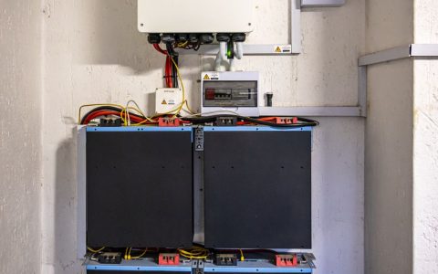 high efficiency residential power inverter setup